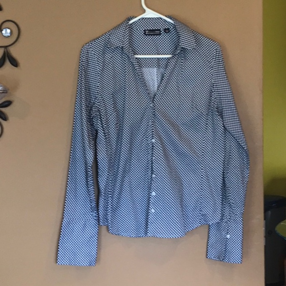 Ladies blouse like new 7th Ave NY n co. Size med